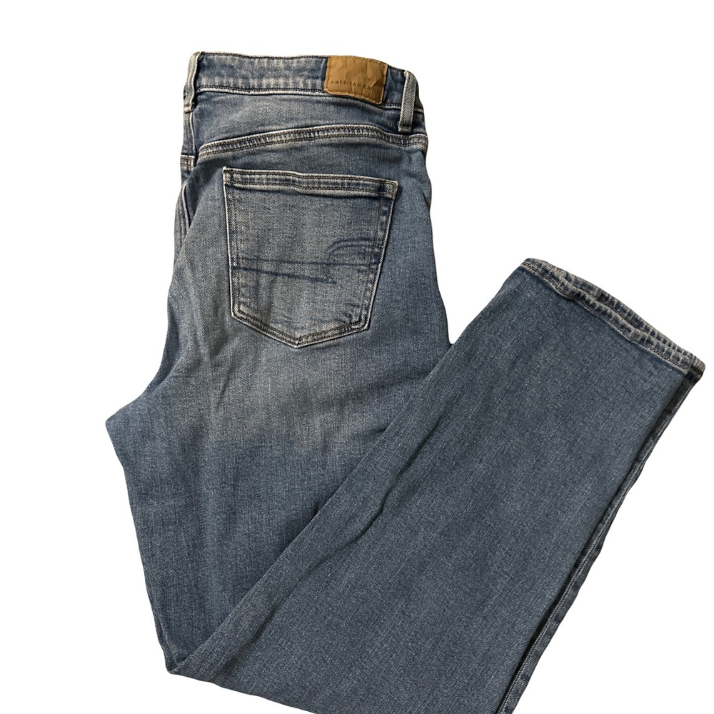 AE Mom Jeans